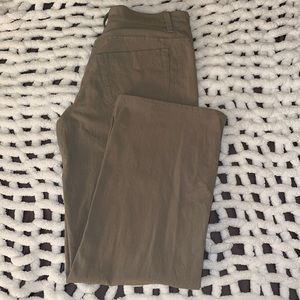 Mountain Hardwear Pants Size 6